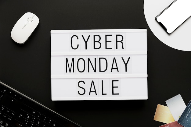 Free photo cyber monday message online commerce