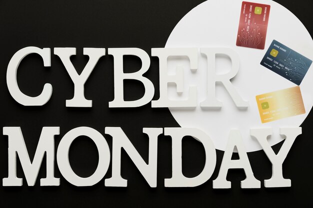 Free Photo cyber monday message with cards