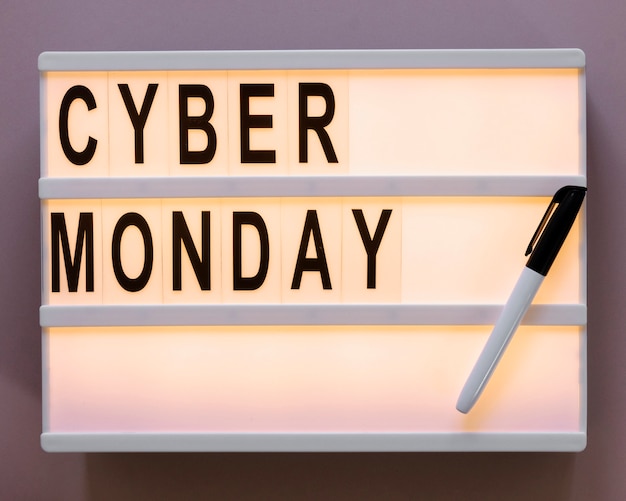 Free Photo cyber monday text on light box