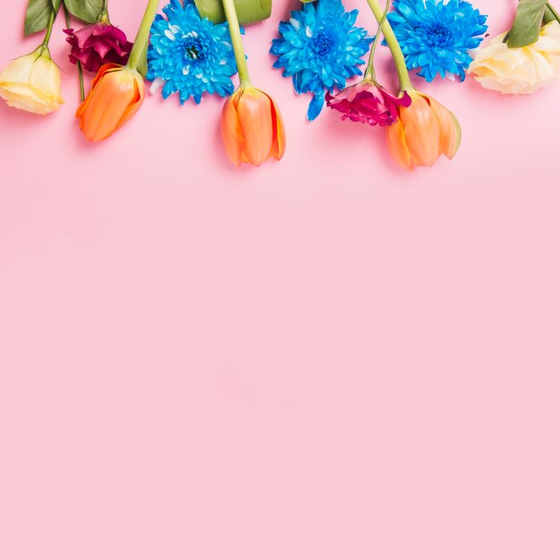 Decorated flower top bottom over the pink background