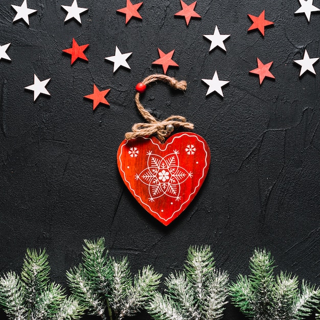 Free photo decorative christmas background with heart in middle