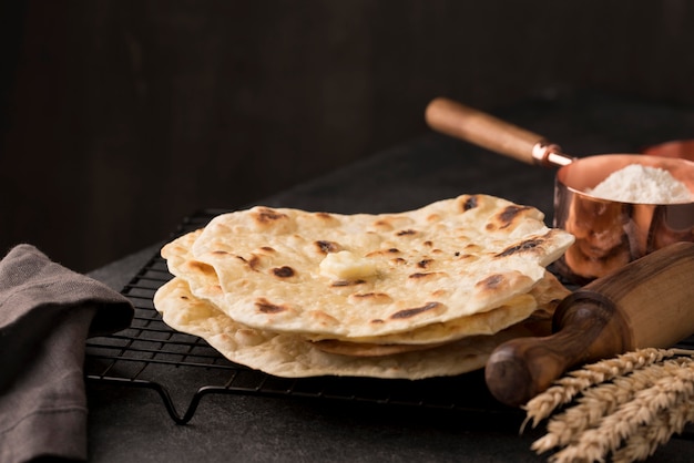 Free photo delicious assortment of nutritious roti