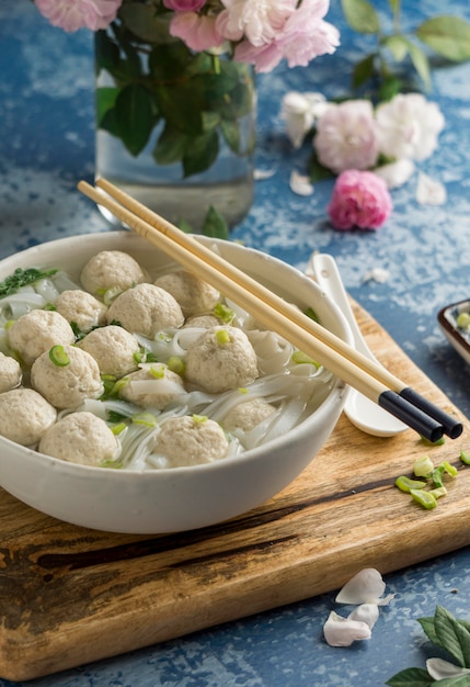 Free photo delicious bakso bowl assortment