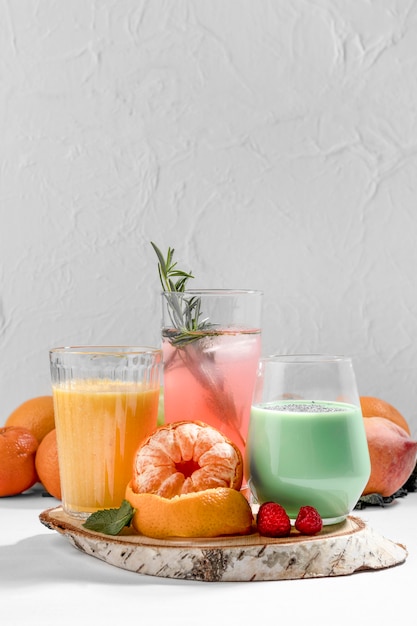 Free photo delicious detox drinks arrangement