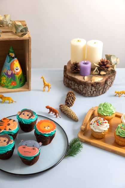 Free photo delicious safari party cupcakes arrangement