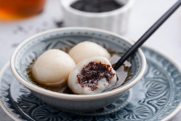 Delicious sweet tang yuan composition