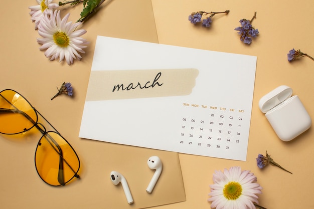 Free photo desk calendar with texts in english