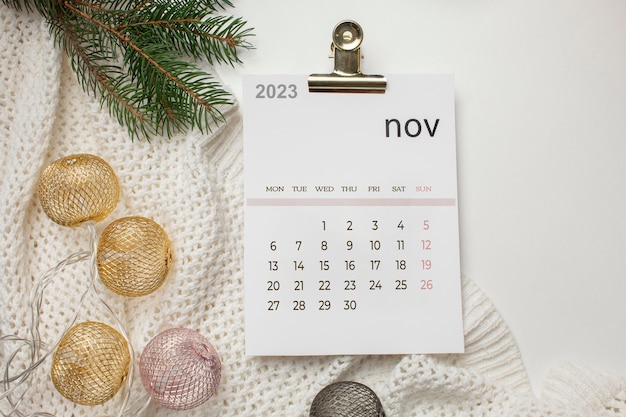 Free photo desk calendar with texts in english