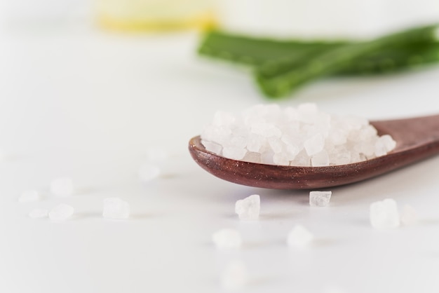 Free photo detail of rock salts on white background