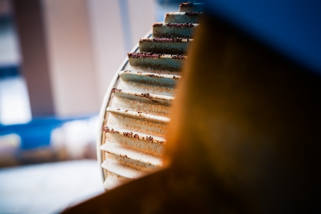 Free photo detail shot of machinery in a factory