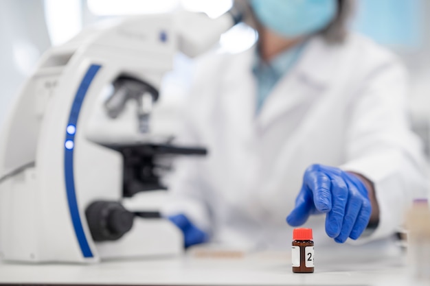 Doctor performing medical research in lab