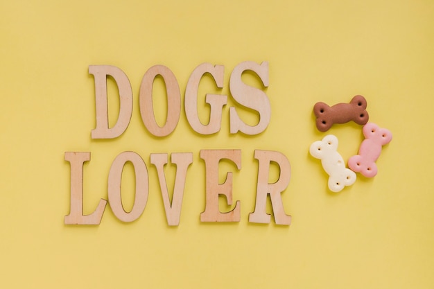 Free photo dogs lover lettering with treats