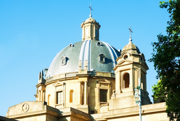 Dome of the Monumento a los Caidos