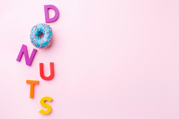 Free Photo donuts concept with copy space