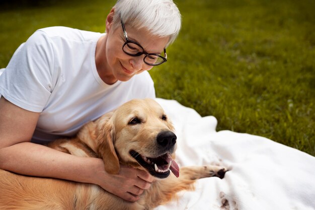 Elderly person spendng tim with their pets