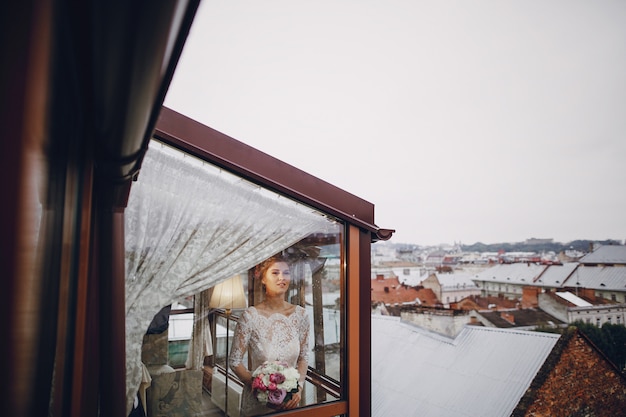 Free Photo elegant bride in a hotel