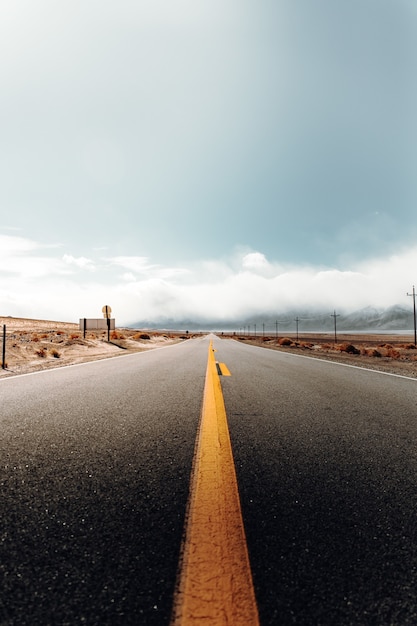 Empty road in a desertic landscape