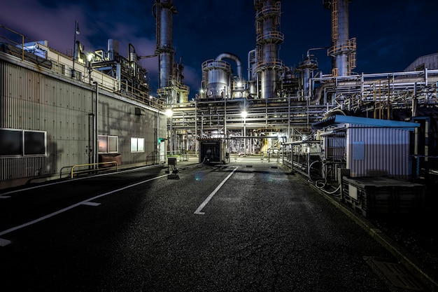 Free photo environmental pollution and factory exterior at night