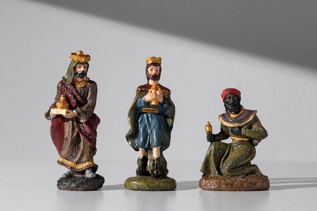 Free Photo epiphany day kings figurines