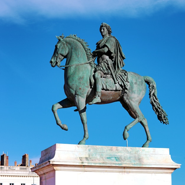 Free photo equestrian statue of louis xiv, place bellecour in lyon, france