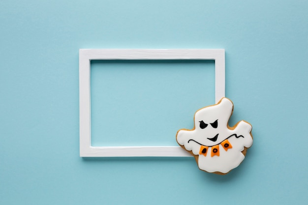 Free Photo evil cookie halloween ghost with frame