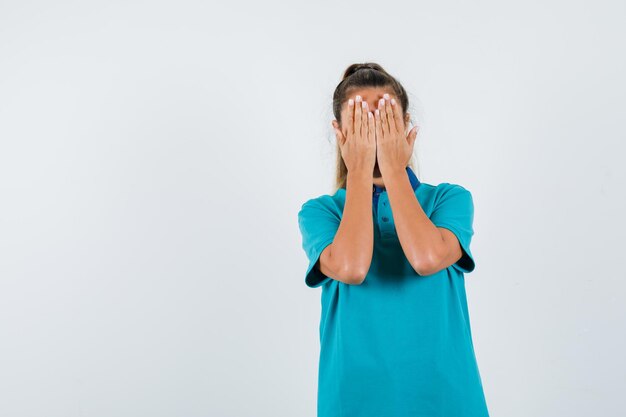 Expressive young girl posing in the studio