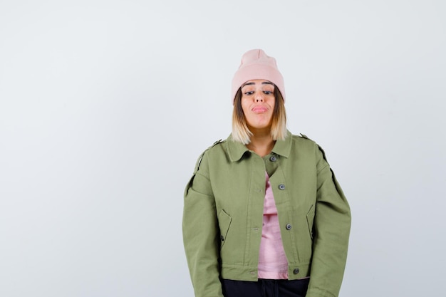 Free Photo expressive young lady posing in the studio