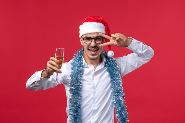 Free photo expressive young man posing for christmas