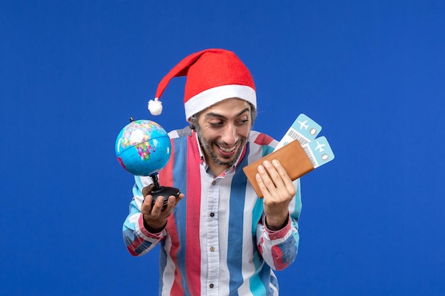 Free Photo expressive young man posing for christmas