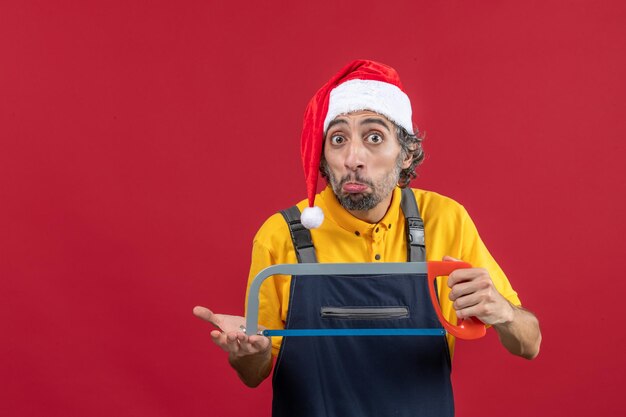 Free photo expressive young man posing for winter holidays