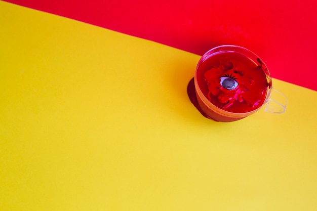 Free Photo eye in bowl with blood