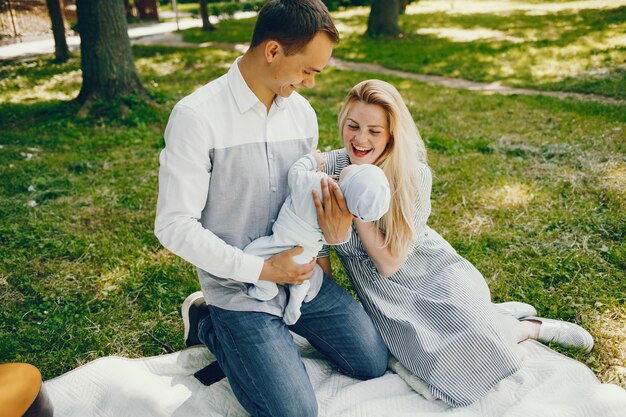 Free photo family in a summer park