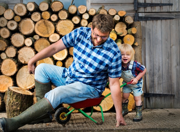 Free photo farmer family