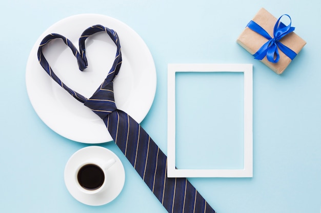 Father's day concept with tie and gift