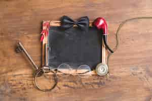 Free photo fathers day composition with accessories on slate