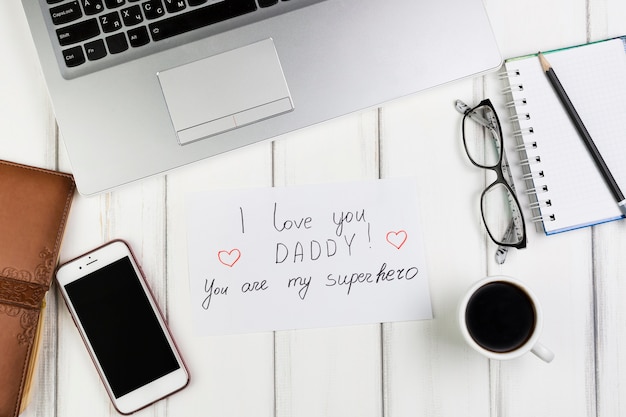 Free Photo fathers day composition with devices