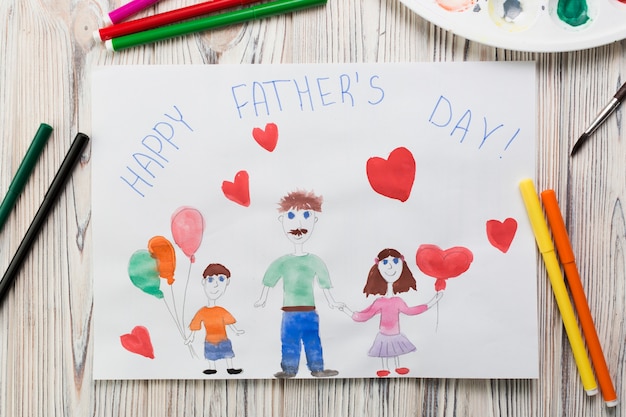 Free photo fathers day composition with drawing