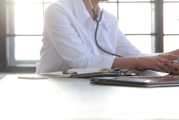 Free Photo female doctor working, medicine specialist