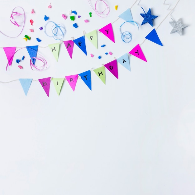 Free photo festive birthday decoration with copy space