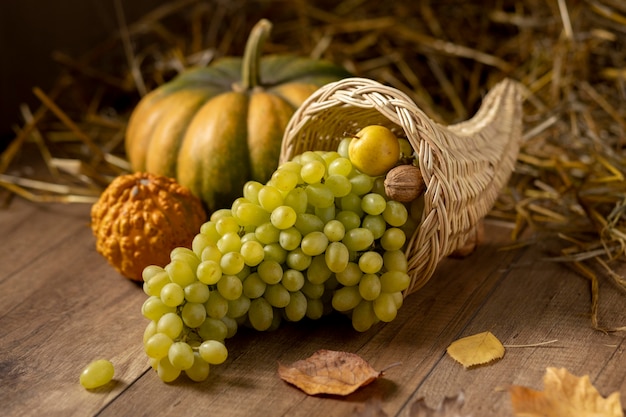 Free photo festive cornucopia assortment with delicious fruits