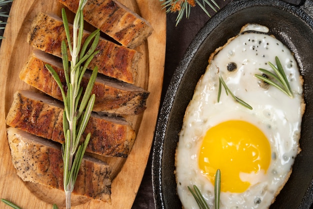 Free photo flat lay arrangement with egg and bread