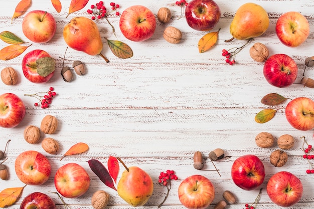 Free Photo flat  lay autumn fruit frame