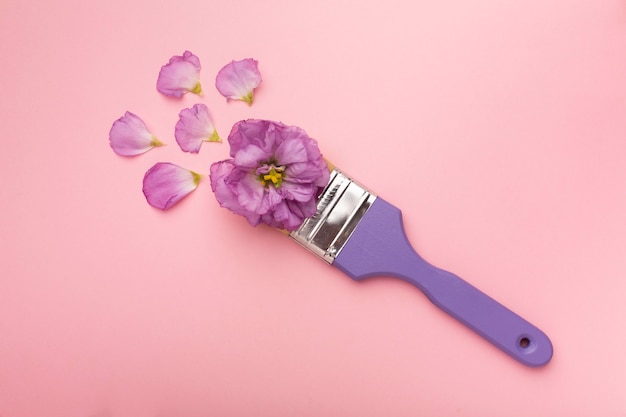 Flat lay beautiful composition of flowers