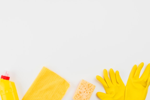 Free photo flat lay of cleaning products