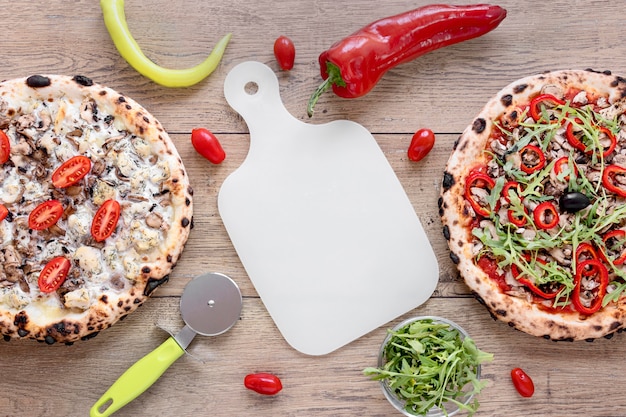 Free photo flat lay delicious pizza arrangement