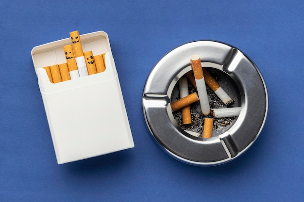 Free photo flat lay no tobacco day elements composition