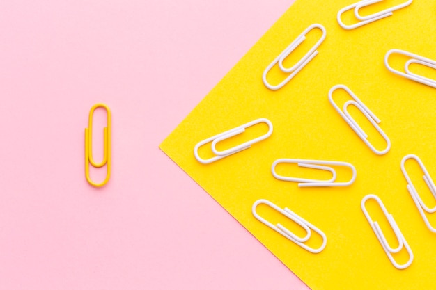 Free Photo flat lay paper clip