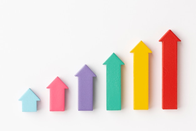 Free photo flat lay of statistics presentation with chart and arrows