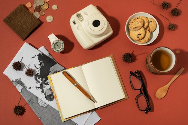 Free photo flat lay of traveling elements collection