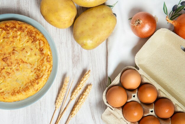 Flat view of delicious spanish tortilla dish